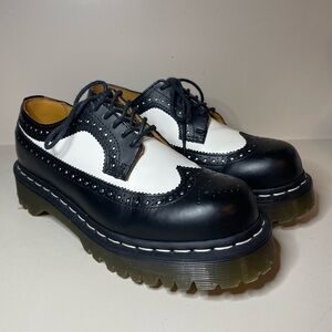 Women’s Doc Marten 3989 BEX Smooth Leather Brogue Shoes size 6M